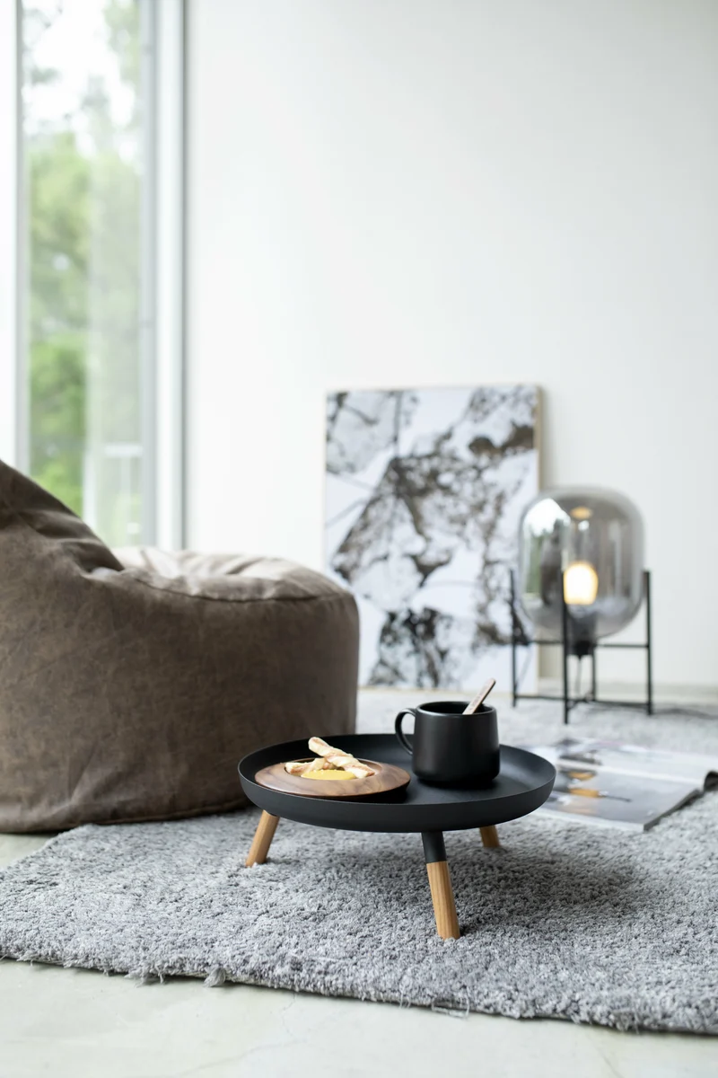 Plateau en acier noir avec pieds en bois - Yamazaki