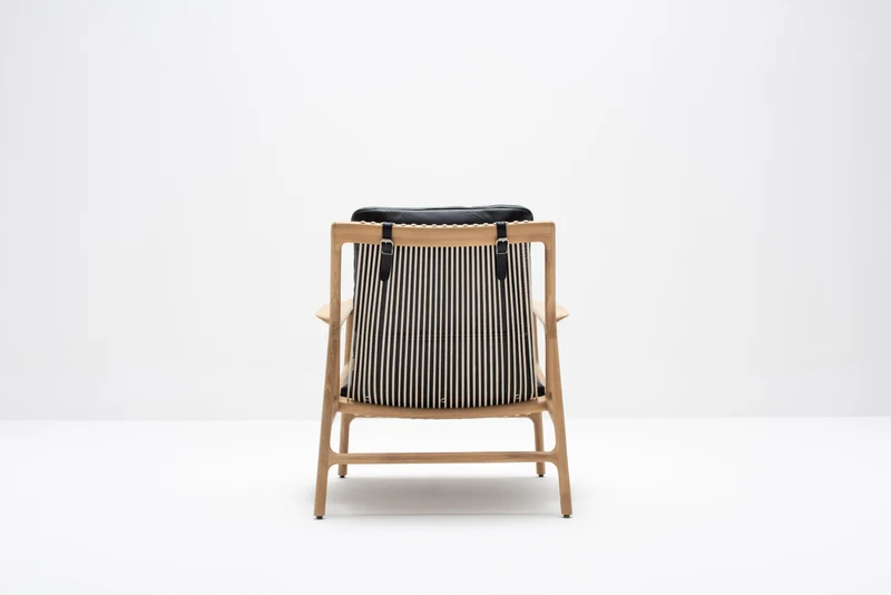 Fauteuil en chêne et cuir noir Dedo easy chair - Gazzda