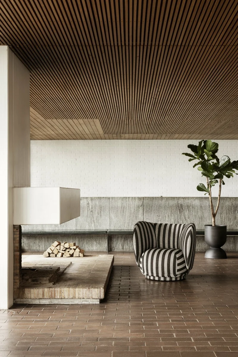 Fauteuil lounge louisiana sable et noir Rico - Ferm Living