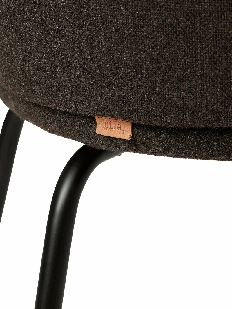Chaise en tissu noir sur pieds noirs 69 x 69 cm Rico - Ferm Living