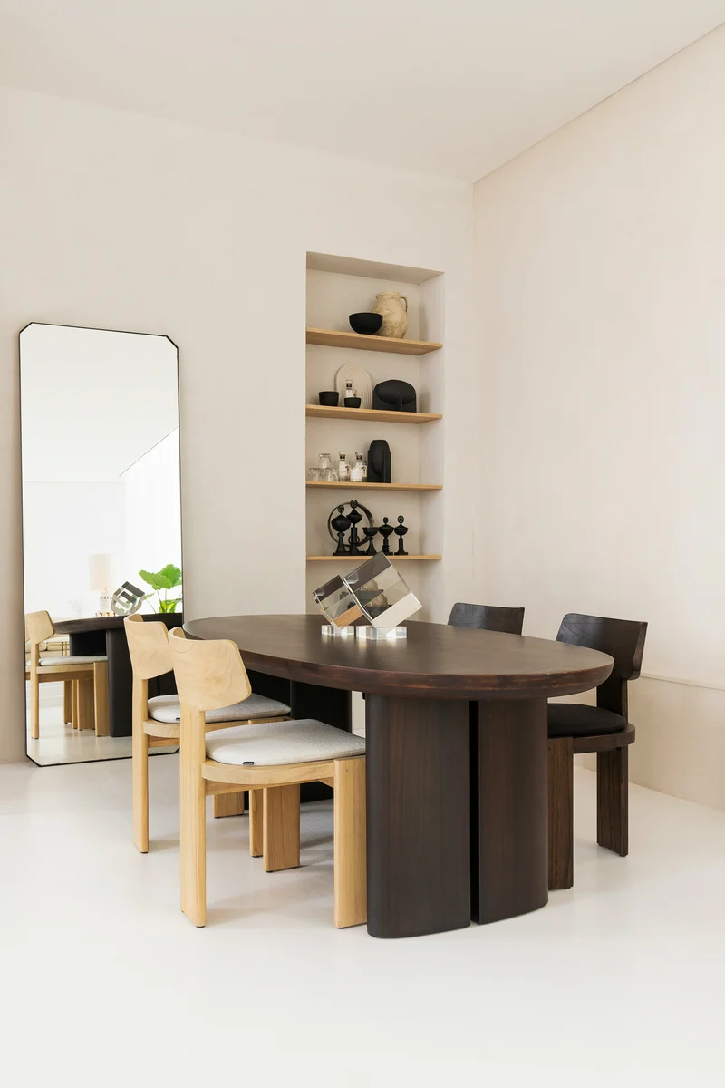 Table à manger ovale en bois marron 350 x 120 cm Durban - Versmissen