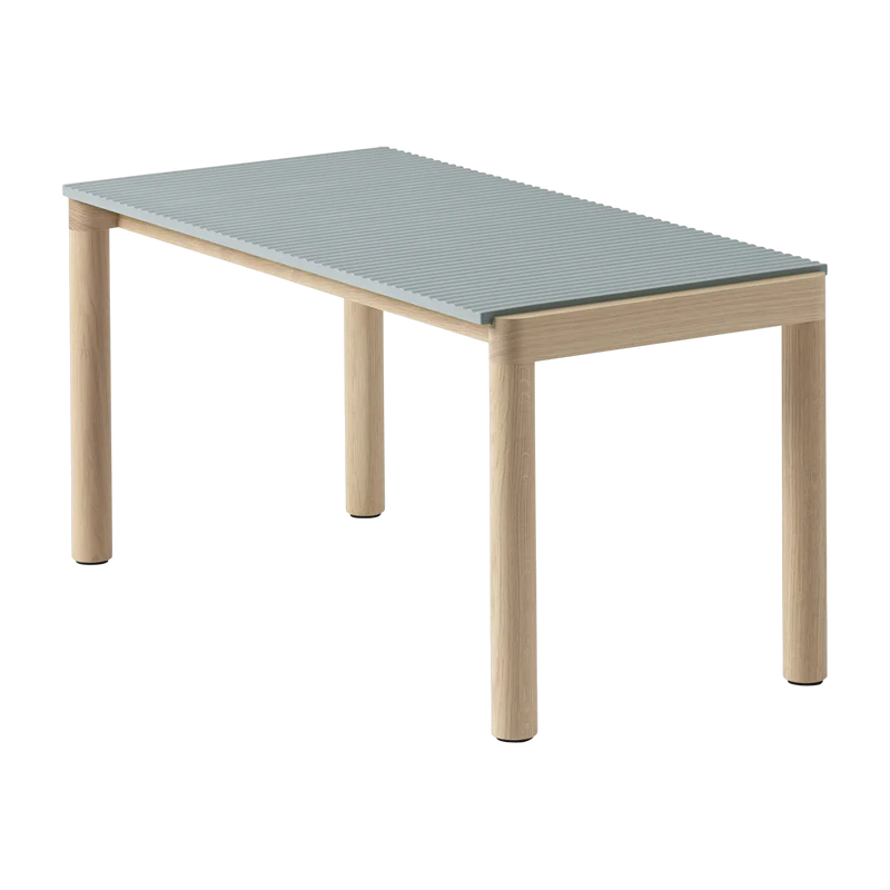 Table basse en grès bleu pâle wavy et chêne naturel 85 x 40 cm Couple - Muuto