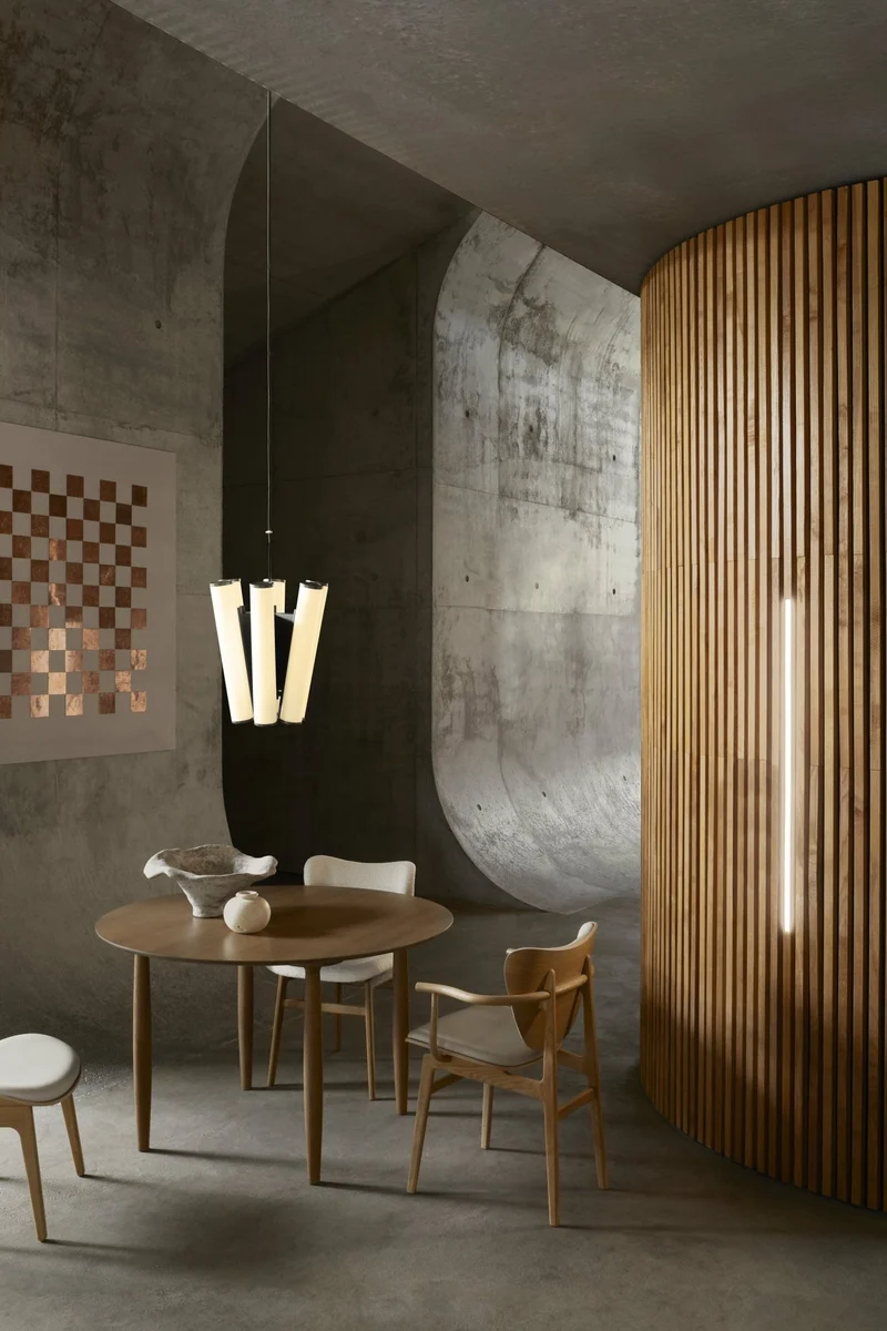 Table à dîner ronde en chêne fumé clair 120 cm Oku - NORR11