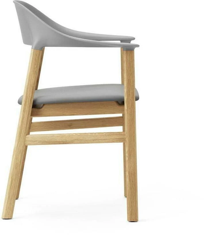 Chaise avec accoudoirs en chêne et cuir gris Herit Spectrum Leather Grey - Normann Copenhagen