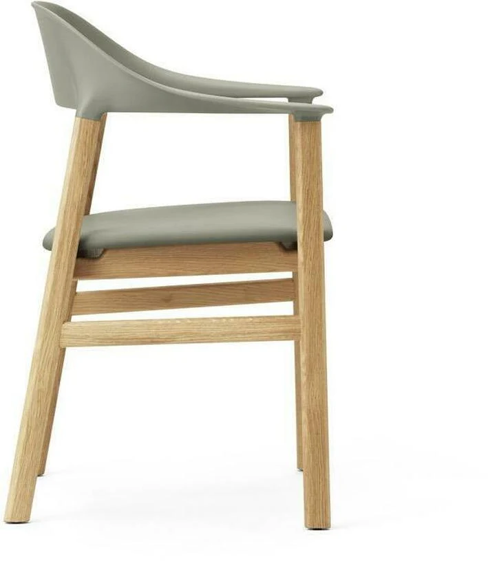Chaise avec accoudoirs en chêne et cuir vert Herit Spectrum Leather Dusty vert - Normann Copenhagen