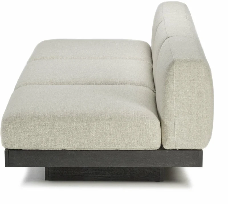 Canapé trois places en bois noir et coussins blancs os 287 x 115 x 72 cm Rudolph - Serax