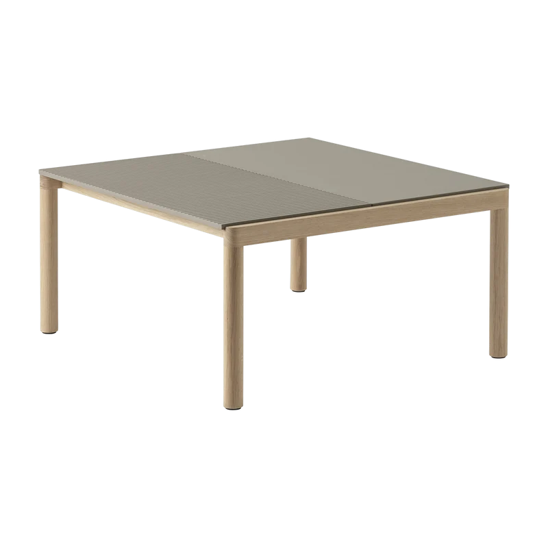 Table basse en grès taupe wavy et chêne naturel 85 x 80 cm Couple - Muuto
