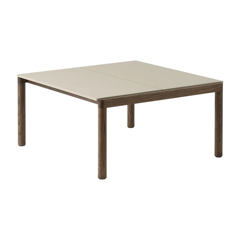 Table basse en grès beige sable lisse et chêne foncé 85 x 80 cm Couple - Muuto