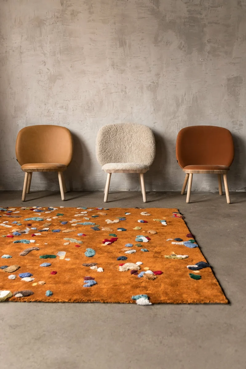 Fauteuil en frêne et tissu beige Naïve - Emko