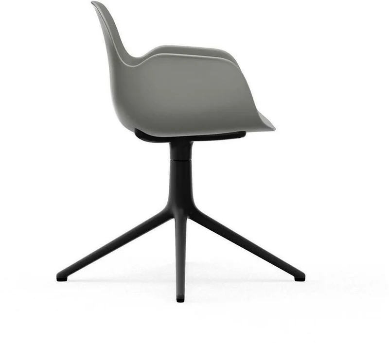 Chaise de bureau avec accoudoirs en polypropylene grise et base noire Swivel 4L Grey - Normann Copenhagen
