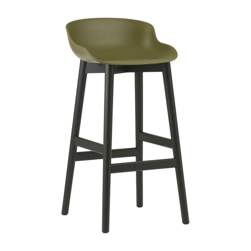 Tabouret de bar en chêne vernis noir et pp olive 75 cm Hyg - Normann Copenhagen