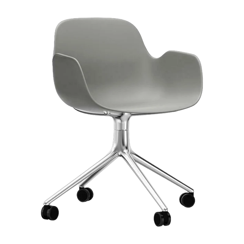 Chaise de bureau à roulettes avec accoudoirs en polypropylene grise Swivel 4W Grey - Normann Copenhagen