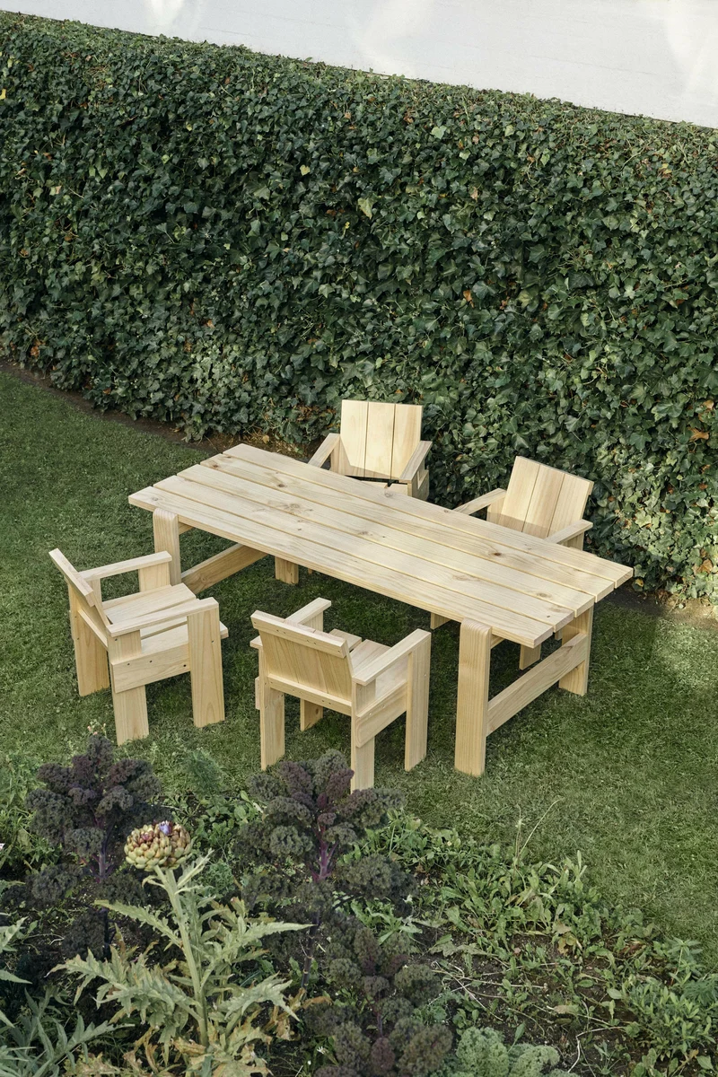 Table en pin laqué 230 x 83 x 74 cm Weekday - Hay