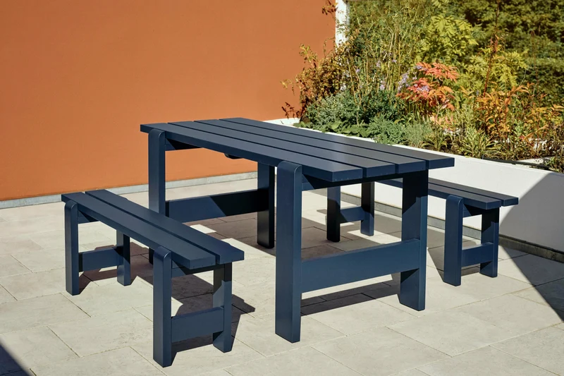 Table en pin laqué bleu métal 230 x 83 x 74 cm Weekday - Hay