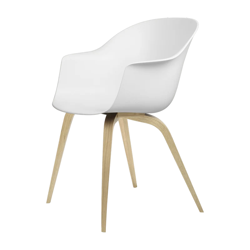 Chaise blanche en chêne laqué mat Bat - Gubi