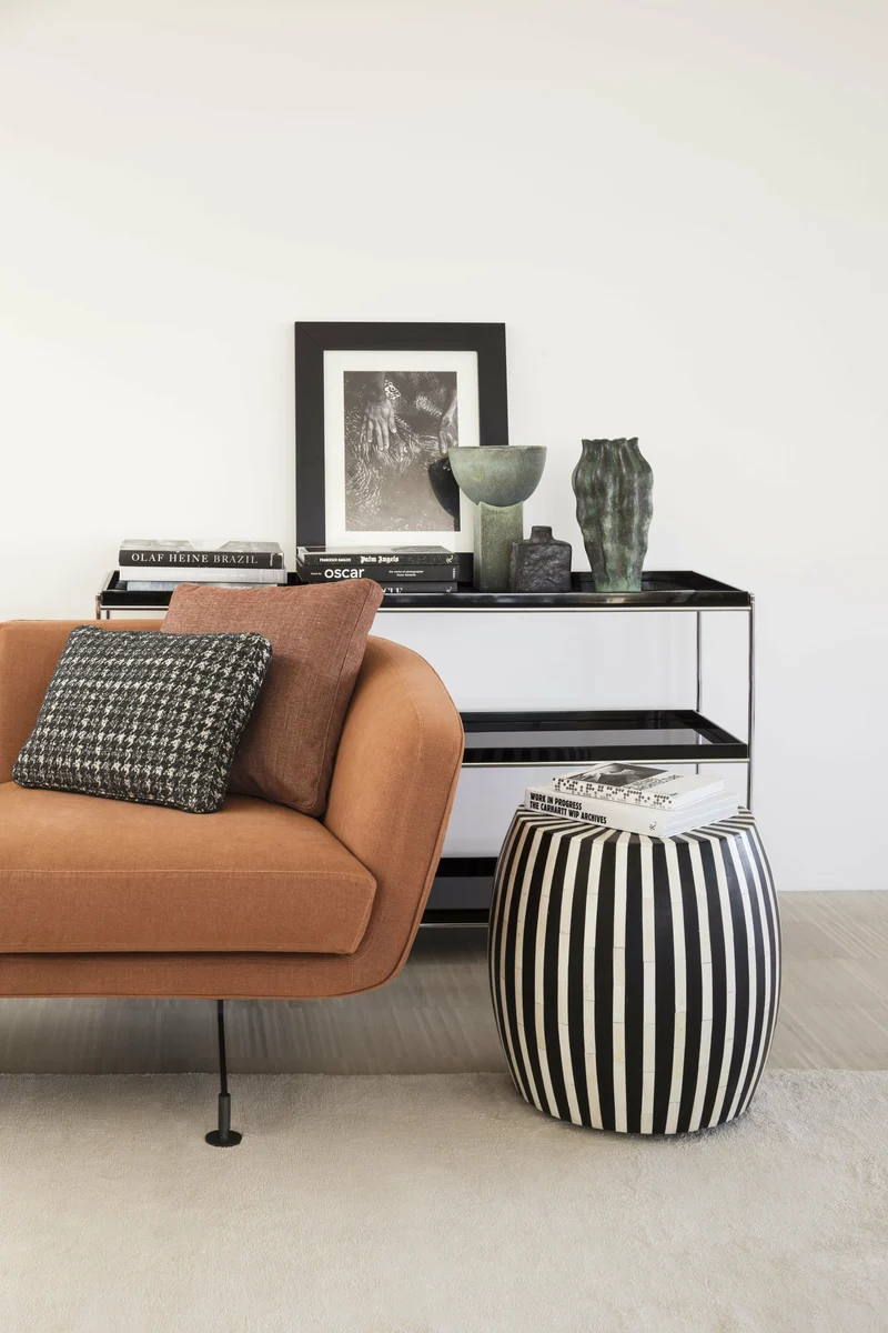 Canapé 2 places en tissu gris tourterelle 170cm Betty - Kartell