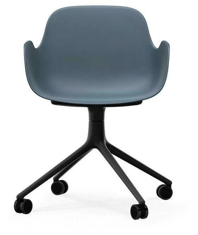 Chaise de bureau à roulettes avec accoudoirs en pp bleue et noire Swivel 4W - Normann Copenhagen