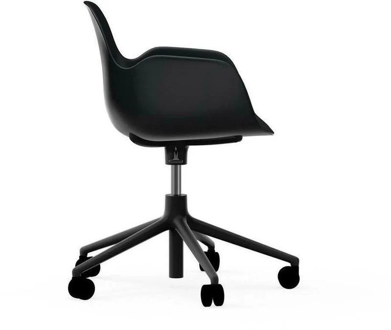 Chaise de bureau réglable à roulettes avec accoudoirs en pp noire Swivel 5W noir - Normann Copenhagen