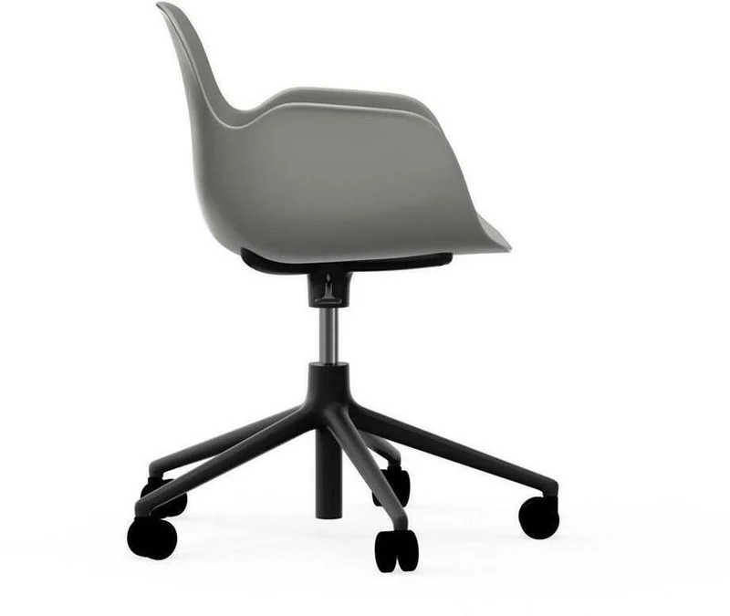 Chaise de bureau réglable à roulettes avec accoudoirs en pp grise Swivel 5W Grey - Normann Copenhagen