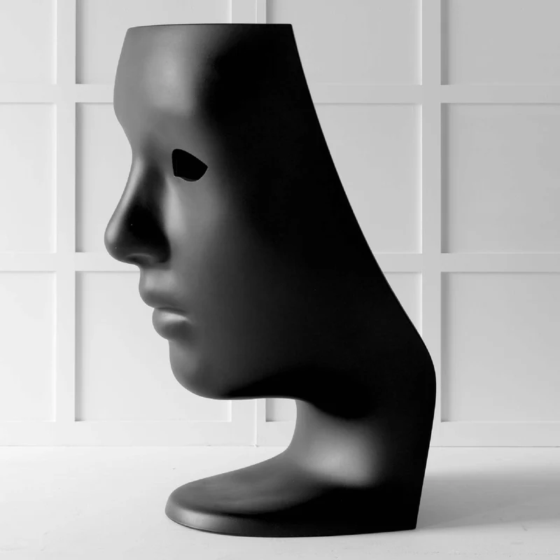 Fauteuil masque noir 135 cm Nemo - Driade