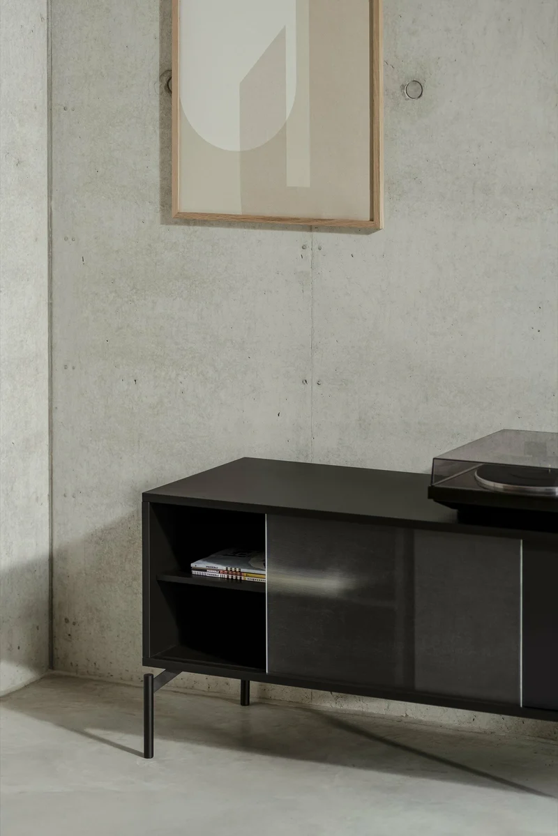 Meuble TV en acier noir volcan Met Mini - noo.ma