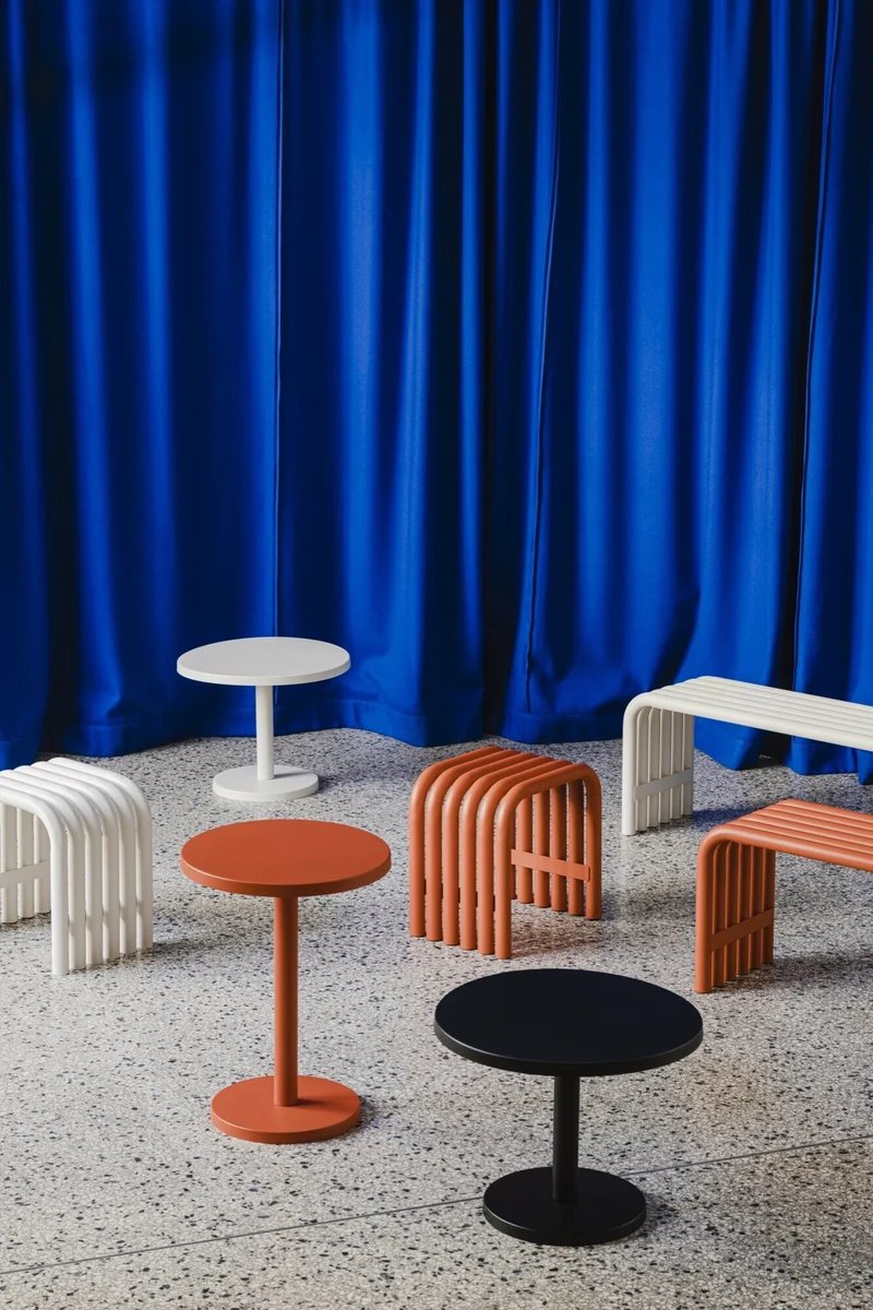 Tabouret en acier écorce d'orange Nokk - noo.ma