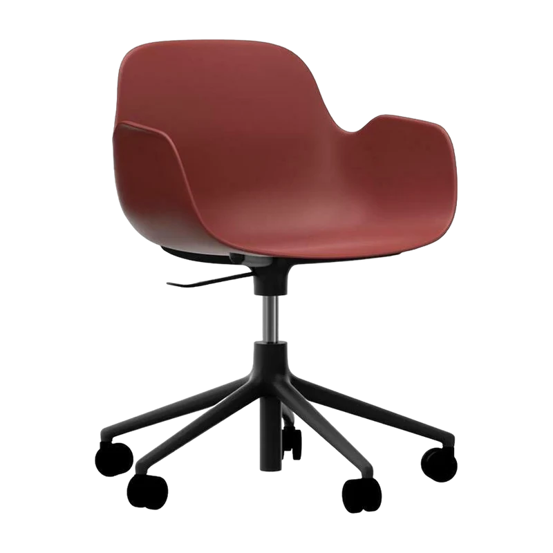 Chaise de bureau réglable à roulettes avec accoudoirs en pp rouge Swivel 5W rouge - Normann Copenhagen