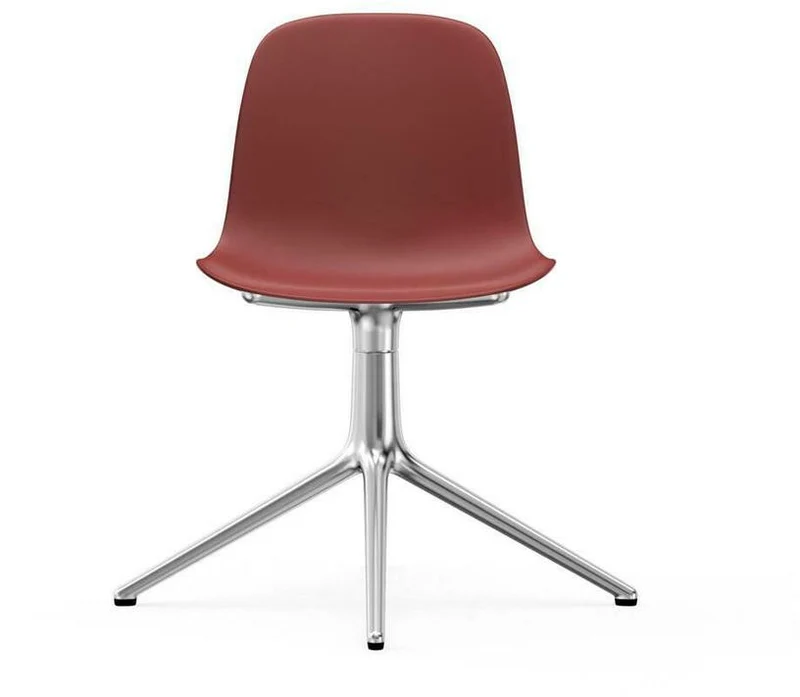 Chaise de bureau en polypropylène rouge et pieds aluminium Swivel 4L - Normann Copenhagen