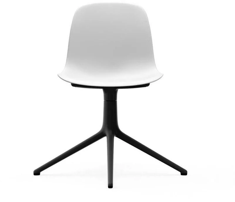 Chaise de bureau en polypropylène blanche et base noire Swivel 4L blanc - Normann Copenhagen