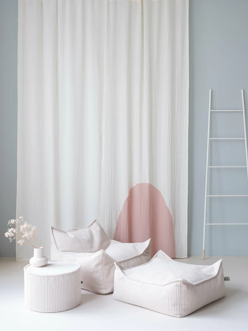 Pouf fauteuil en velours côtelé blanc marshmallow 80 x 70 cm - Wigiwama
