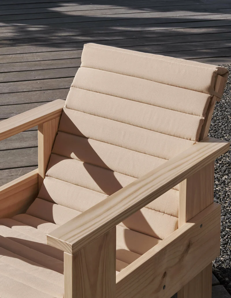 Chaise longue d'extérieur en pin naturel lanche Crate - Hay
