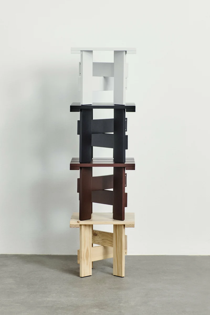 Table basse d'extérieur en pin noire Crate - Hay
