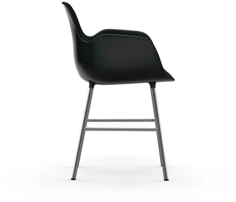 Chaise avec accoudoirs en chrome et pp noir Form - Normann Copenhagen