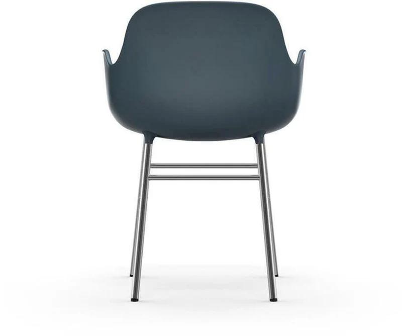 Chaise avec accoudoirs en chrome et pp bleu Form - Normann Copenhagen