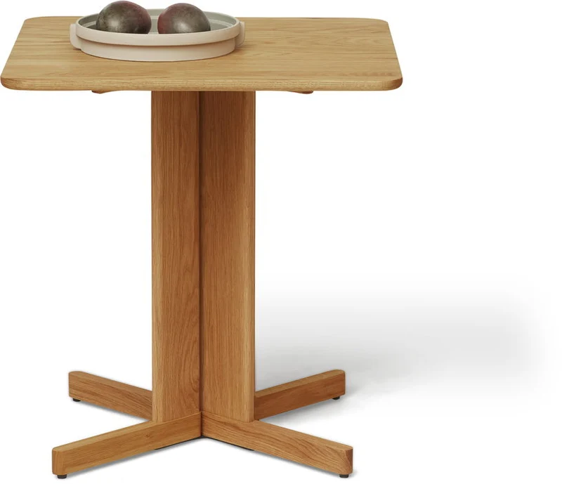 Table à manger carrée en chêne naturel 68 x 68 cm Quatrefoil - Form & Refine
