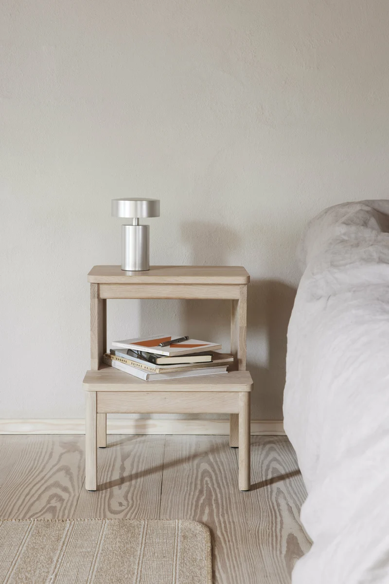 Tabouret en chêne massif blanc 45 cm A line - Form & Refine