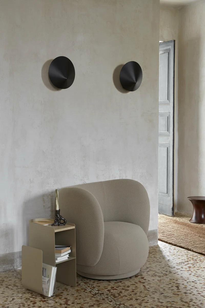 Table d'appoint en acier beige et marbre Vault - Ferm Living