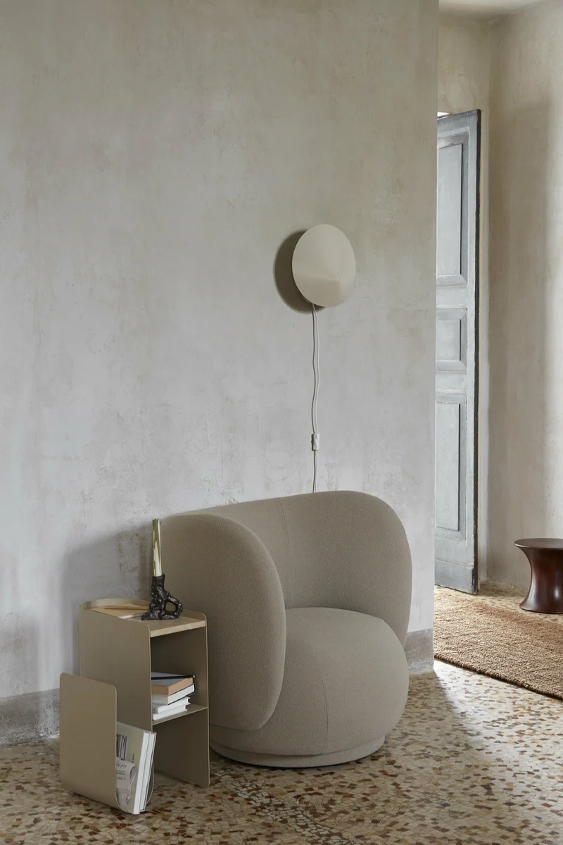 Table d'appoint en acier beige et marbre Vault - Ferm Living
