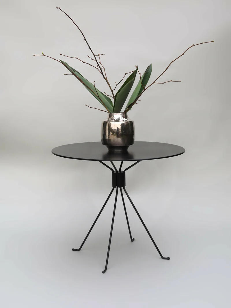 Table ronde de jardin en acier blanc 90 cm Bond - Cools Collection