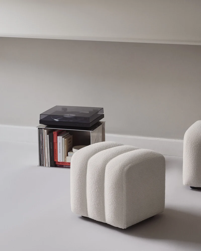 Pouf en tissu barnum bouclé 24 Studio - NORR11