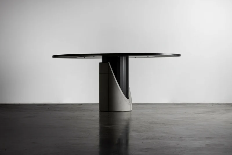 Table à manger ovale Sharp Lyon Béton