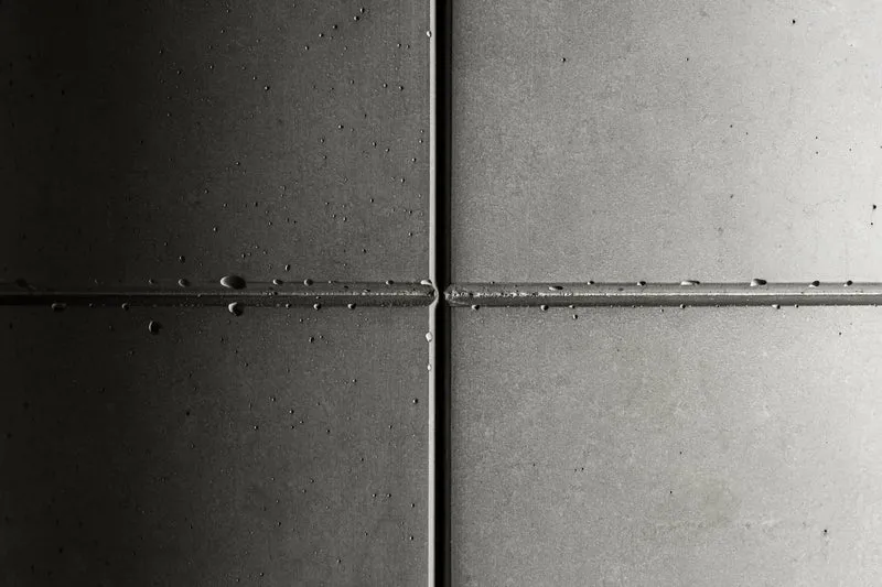 Table à manger carrée Sharp - Lyon Béton