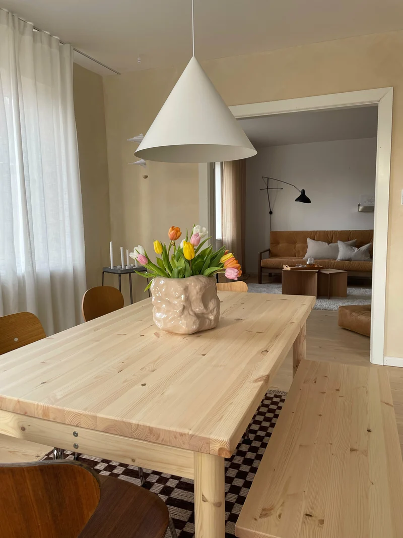 Table en pin clair laqué 150 x 85 cm Pace - Karup Design