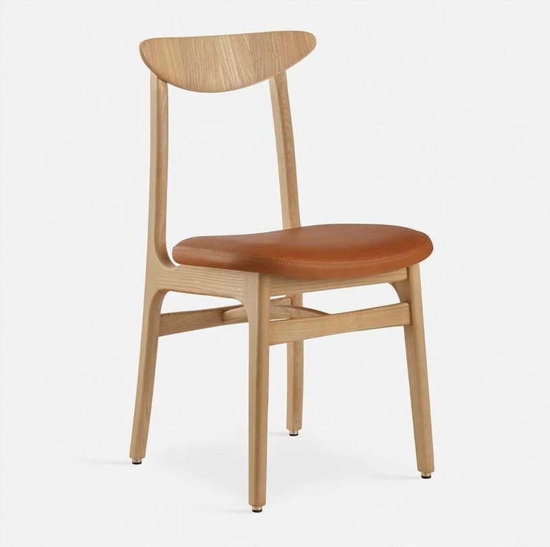 Chaise en cuir naturel cognac et frêne foncé 52 x 45 Série 200-190 Mix - 366 Concept