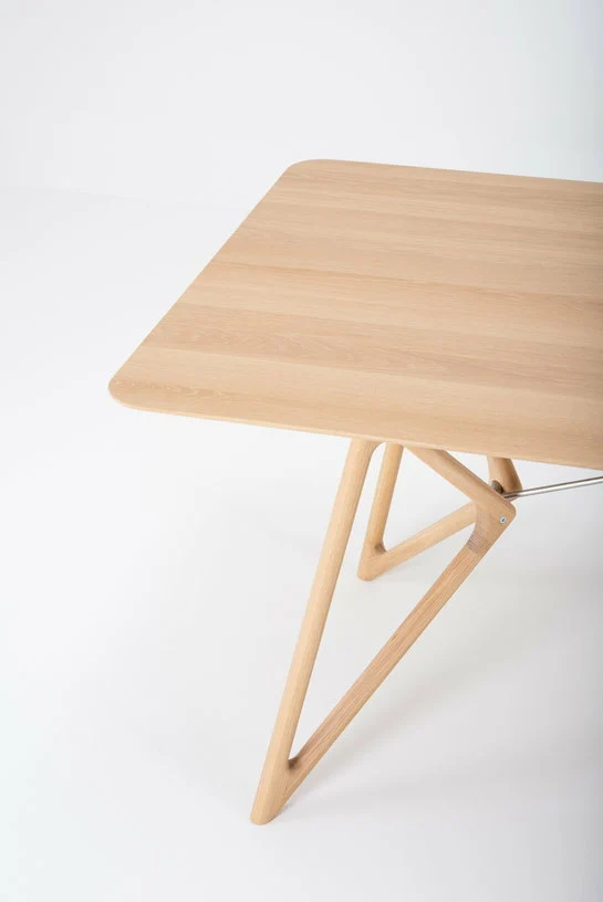 Table à manger en chêne 220 x 90 cm Tink - Gazzda