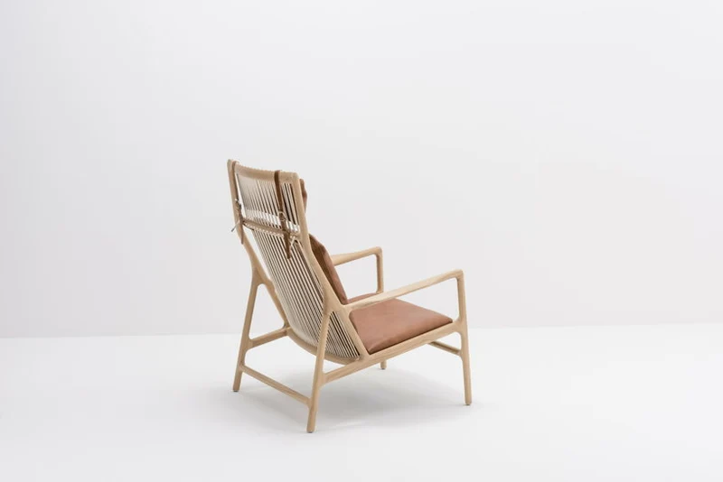 Fauteuil lounge en chêne et cuir whisky Dedo - Gazzda