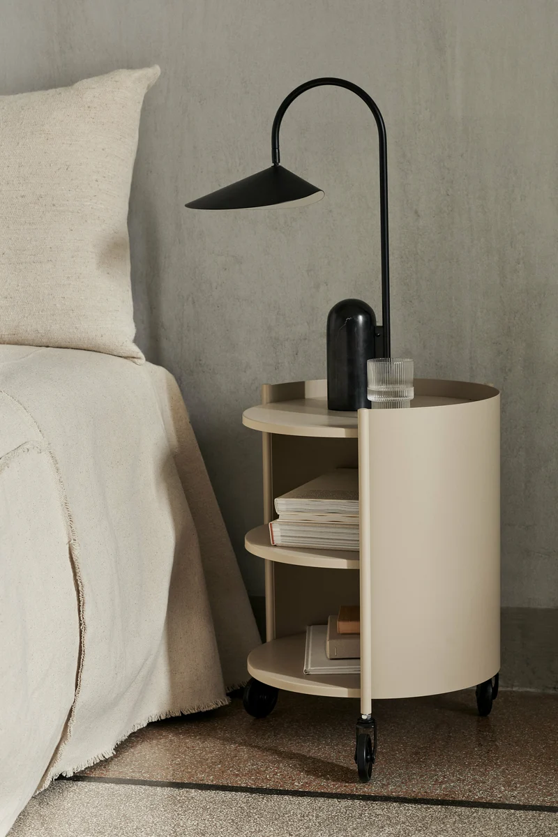 Table de chevet en acier beige 53 x 42 cm Eve - Ferm Living