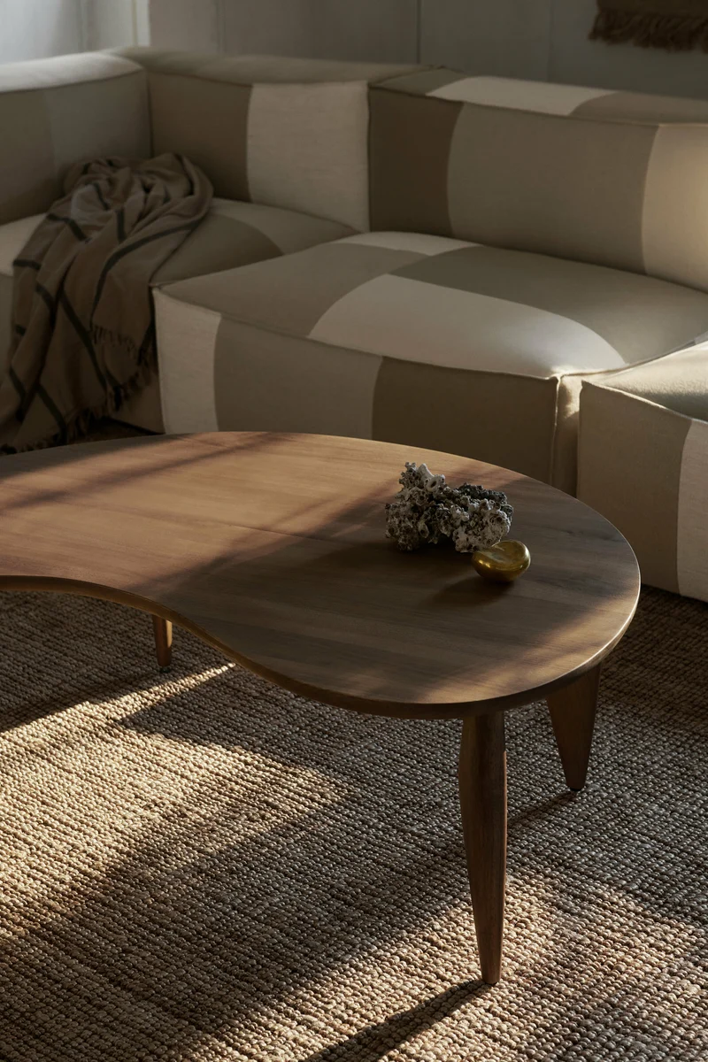 Table basse en noyer 120 cm Feve - Ferm Living