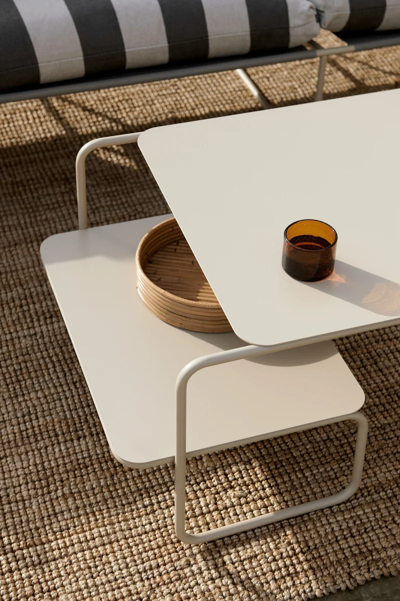 Table basse en acier beige 60 x 80 cm Level - Ferm Living