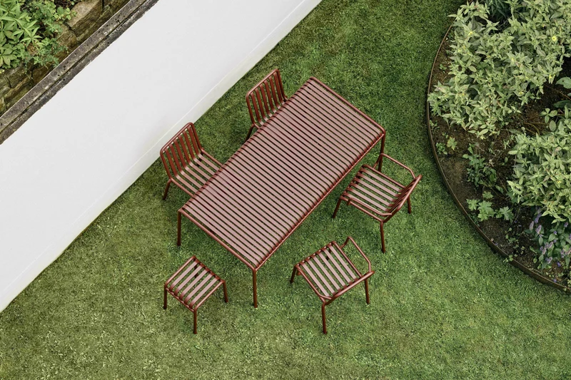 Chaise de jardin en métal rouge Palissade - HAY